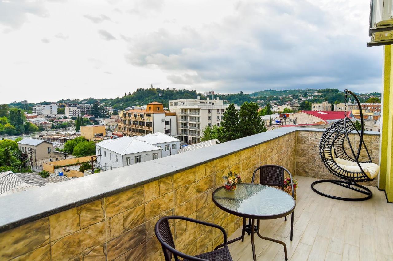 Valkhida'S Apartment Κουτάισι Εξωτερικό φωτογραφία